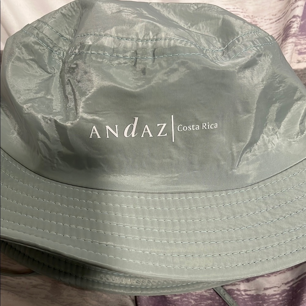 Kids new Andaz Costa Rica hat